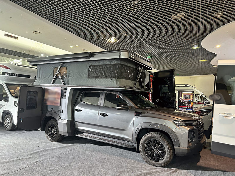 Camionetas camper MGK en el Salón Internacional de Autocaravanas de Shanghái